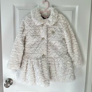 Juicy Couture white Faux Fur girls dress coat